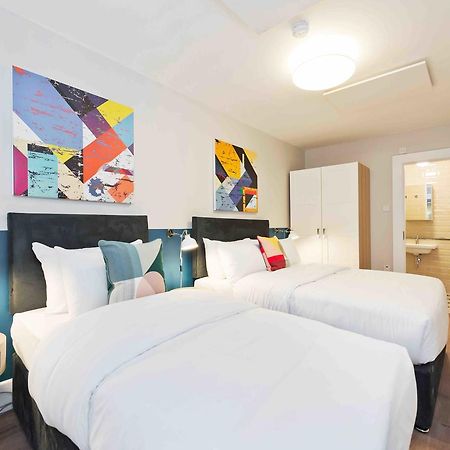 Temple Bar Crown Square Apartments 더블린 외부 사진